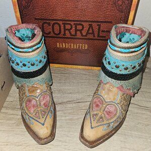 Corral shortie boots sz 5.5